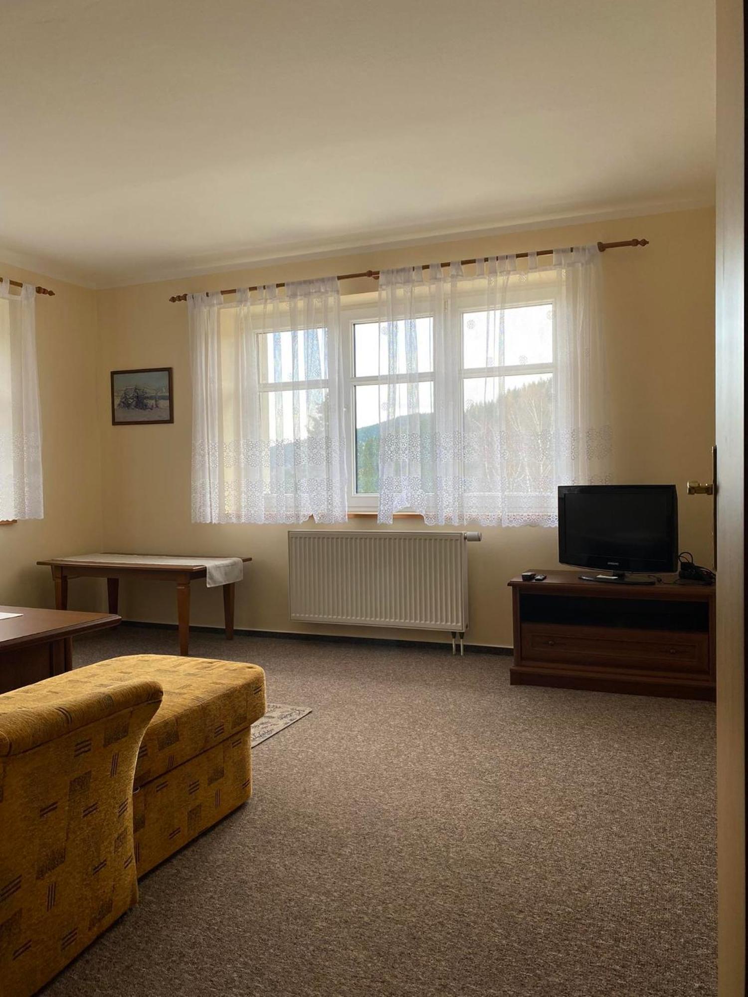 Apartment Okolo Pece Pec pod Snezkou Bagian luar foto